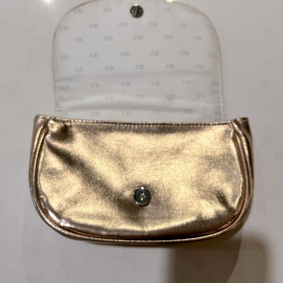 Dior Beauty Bag - Picture 6 of 7
